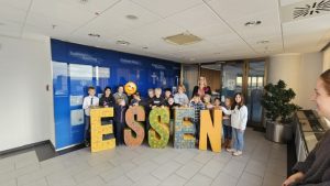 352c9617-b5ba-47e4-8287-2cb08ab00904