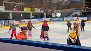 69ddac57-c4bf-4c1e-8c13-7ad8e20bfe2c