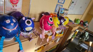 b266495a-96af-4743-9560-c9e83051c34a