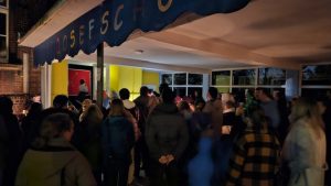 2e8f30f2-d713-4d3c-ae23-e80e7d23419d