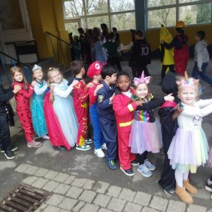 0ff0a932-2c5b-42c7-8823-6fcb8e418c81