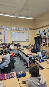 f9239955-1d1d-4bd9-9a4d-0c06262be4cc